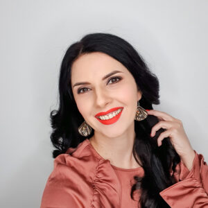 Cercei cu cristale "Little Sparks of Love" - Colecție 2022 - #002